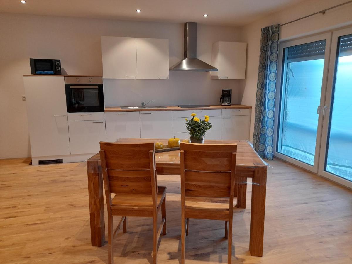 Traubshof Apartment Ochsenhausen Bagian luar foto