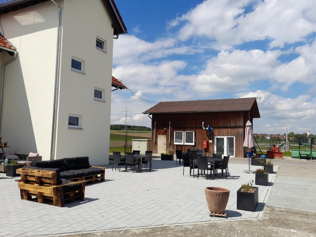 Traubshof Apartment Ochsenhausen Bagian luar foto