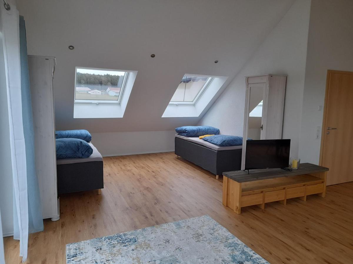 Traubshof Apartment Ochsenhausen Bagian luar foto